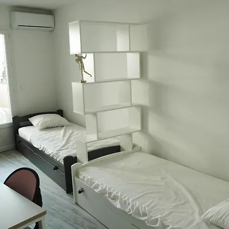 Design Apartment For 4 People In Antibes By Weekome 公寓